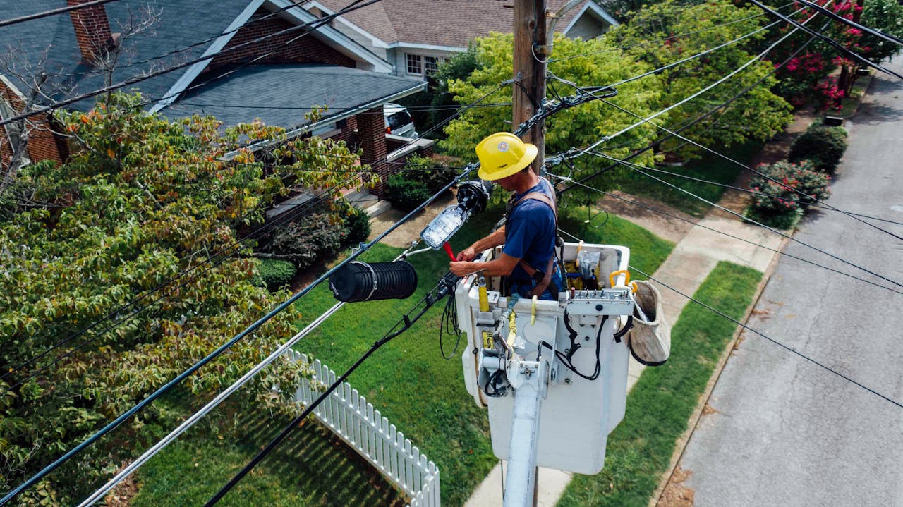 Last mile fiber installation